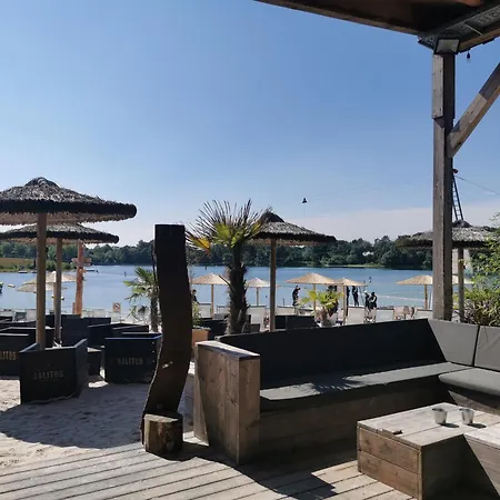 아파트 Luettje Huck - Seeblick 2 아우리흐